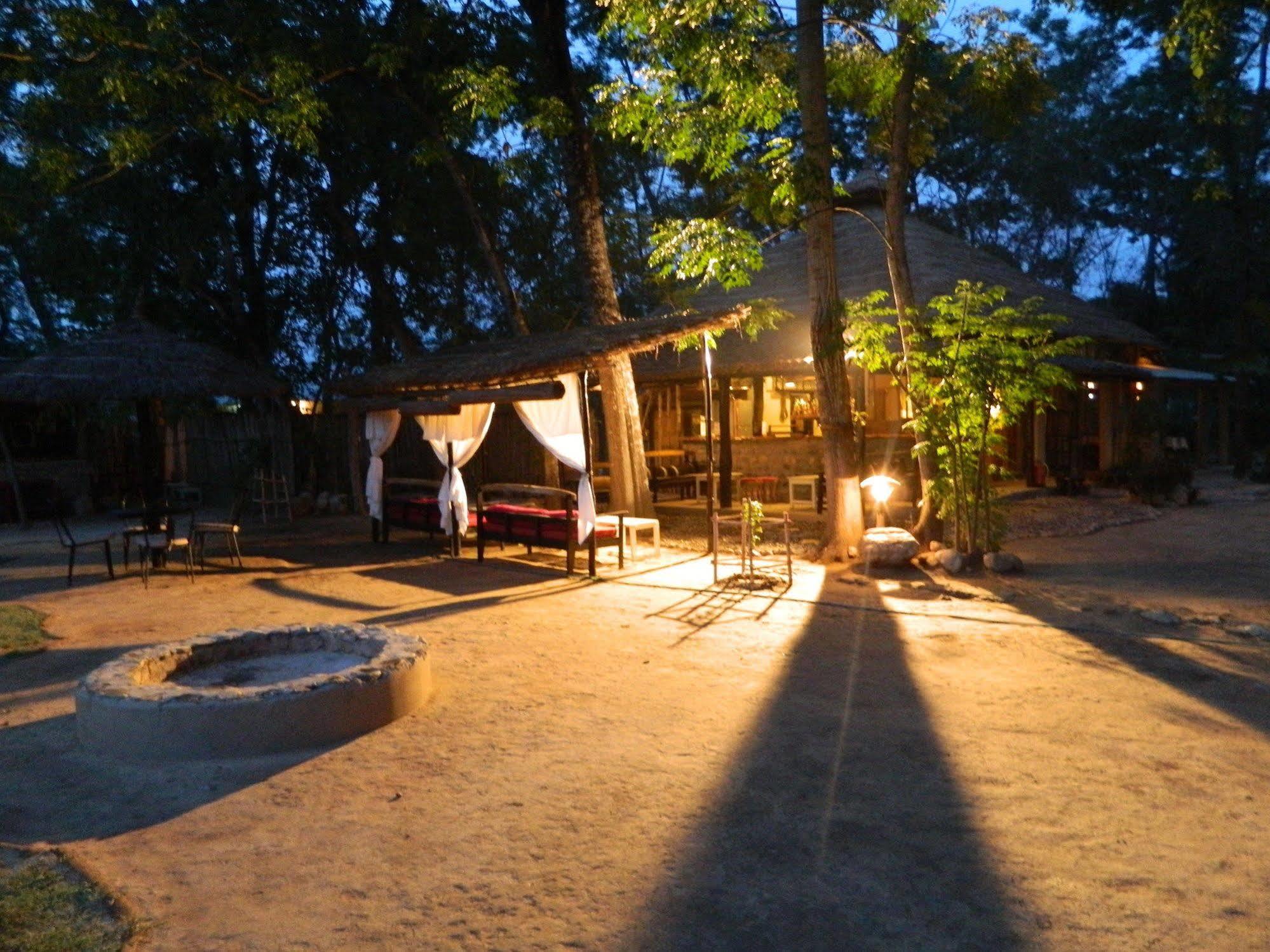 Machan Country Villa Kumarwarti المظهر الخارجي الصورة